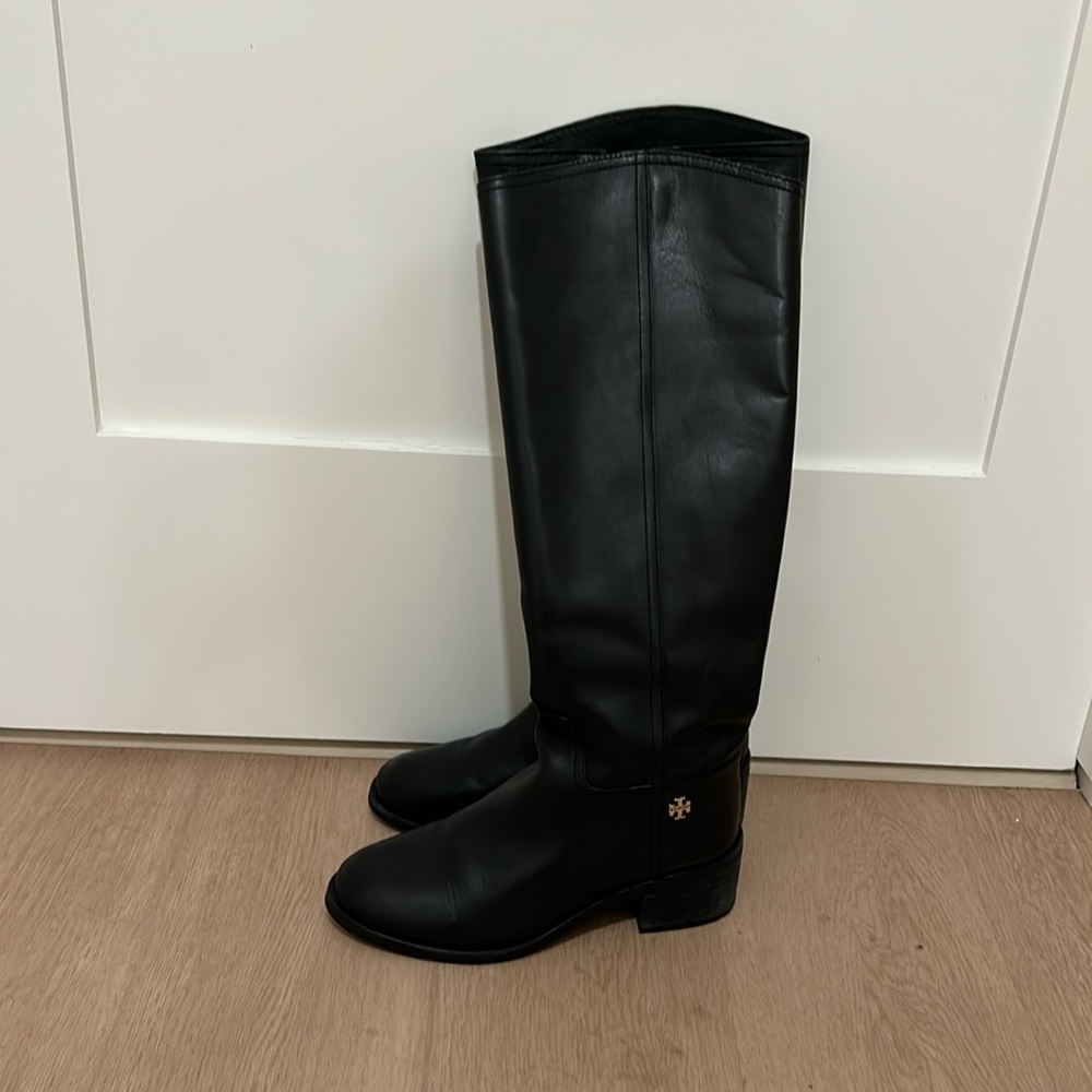 Tory Burch riding boots size 8.5